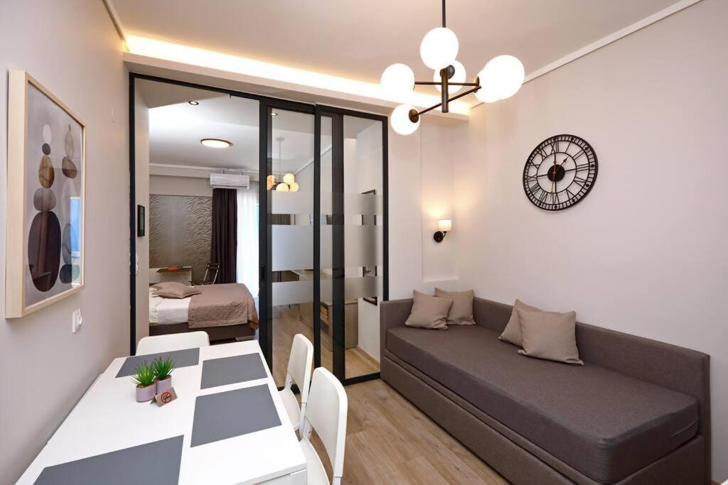 Egnatia Downtown, Urban Apartments B Солун Екстериор снимка
