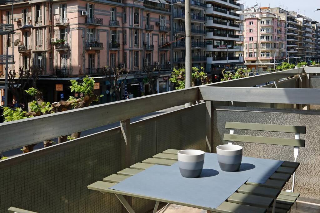Egnatia Downtown, Urban Apartments B Солун Екстериор снимка