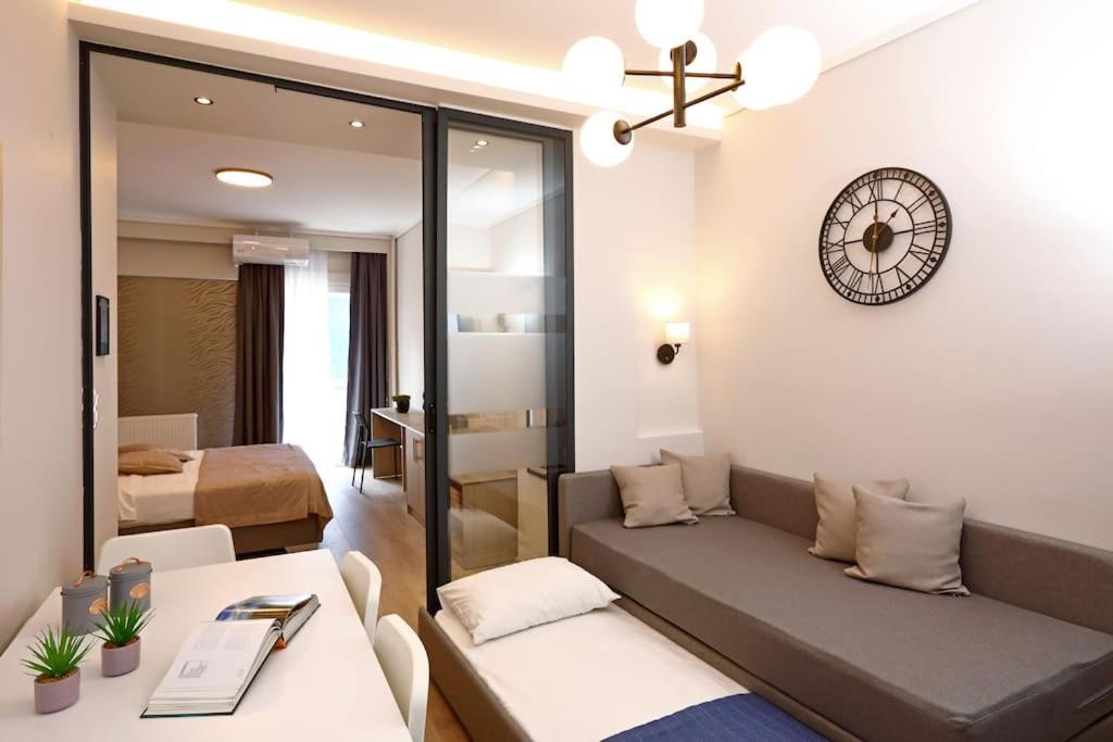 Egnatia Downtown, Urban Apartments B Солун Екстериор снимка